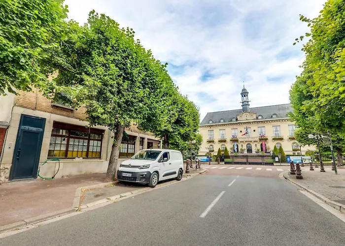Residence 4T- Boulevard De L\'Hotel De Ville